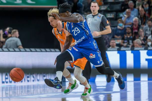 著名体育记 著名体育记